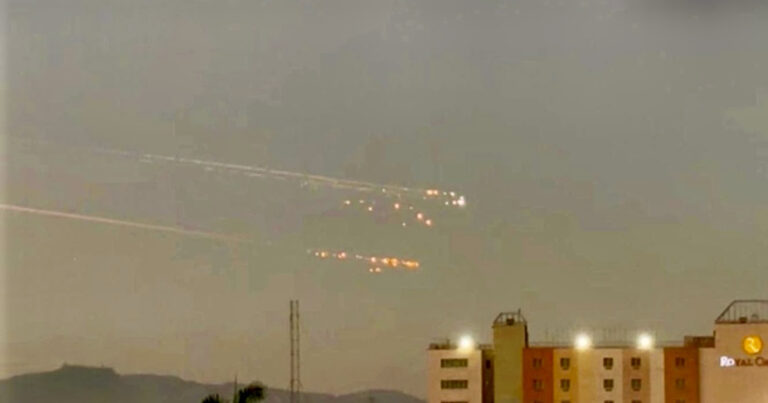 Explosion du Starship de SpaceX : Un lien avec les lumières observées dans le ciel haïtien ?