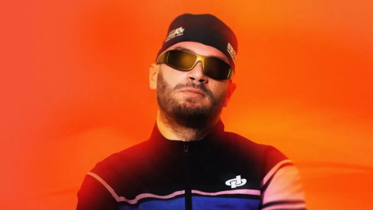 Jul accusé d’avoir utilisé l’IA pour son dernier morceau : vers une ère de soupçons dans la création musicale ?