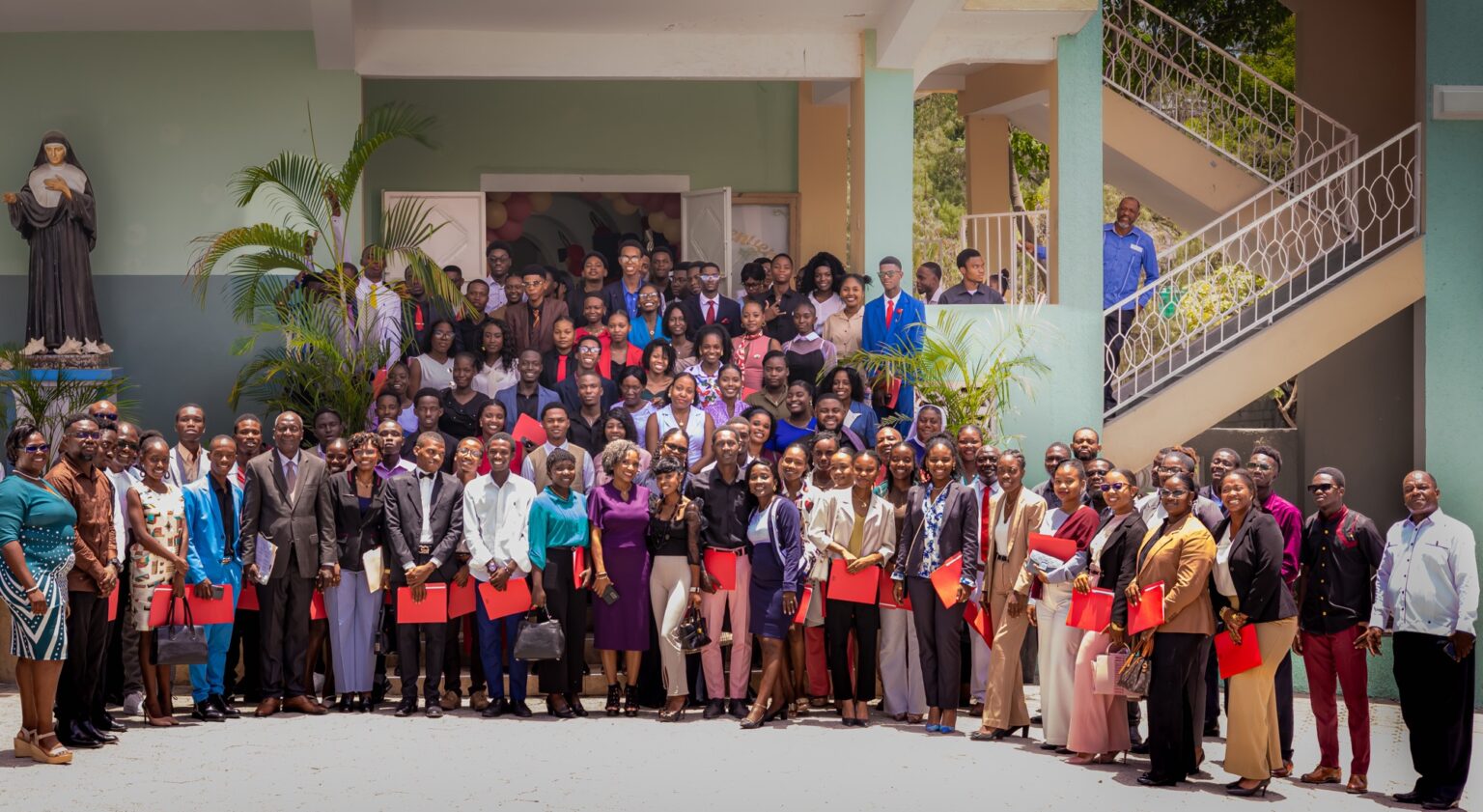 125 jeunes certifiés en informatique par l’ENTec : un pas important vers une génération haïtienne plus numérique
